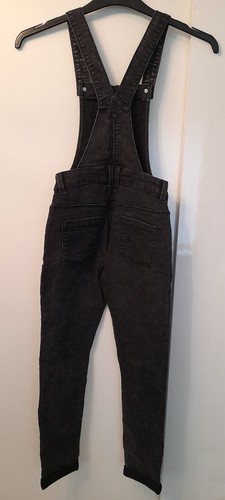 New Matalan Adjustable Strap Distressed Black Girls Dungarees Age 10 Years - Picture 2 of 5
