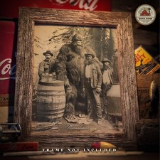 Impresión artística vintage Sasquatch Bigfoot Moonshiners ciervos caza cabaña obras de arte regalo