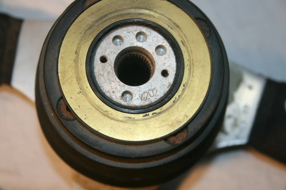 Lenkrad Sportlenkrad Raid 300mm Durchmesser passend für Toyota MR2 W1 1984-1989 - Bild 4 von 4