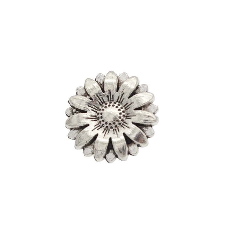 10 Pcs Metal Sunflower Carved Antique Silver Shank Buttons Sewing Craft DIY - Image 4 of 4