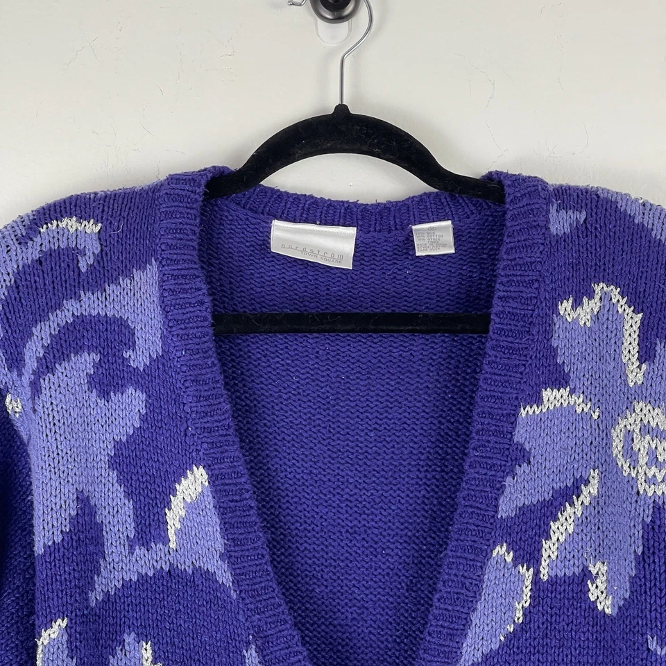 Cárdigan vintage Nordstrom para mujer 8 púrpura floral años 80 abuela suéter mezcla de seda Foto 3 de 4
