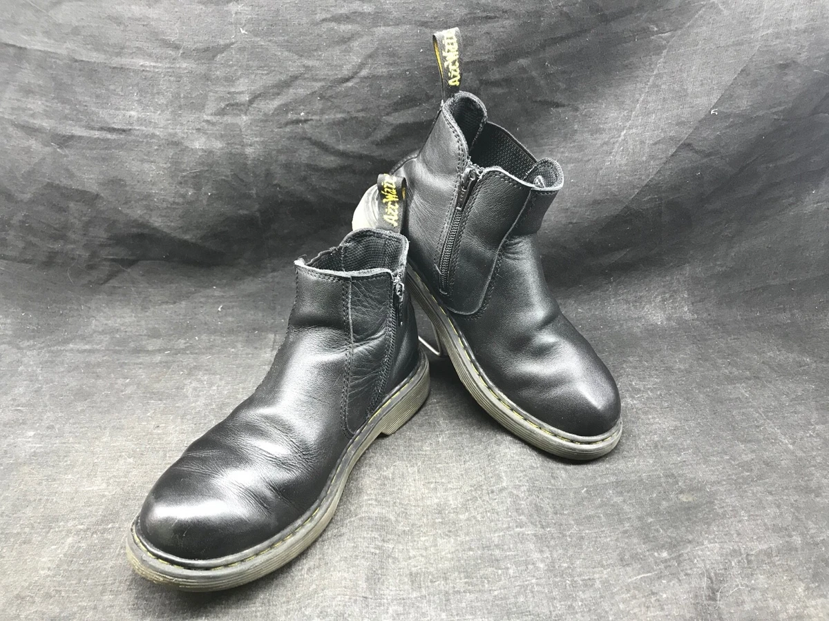 Dr martens deals banzai black