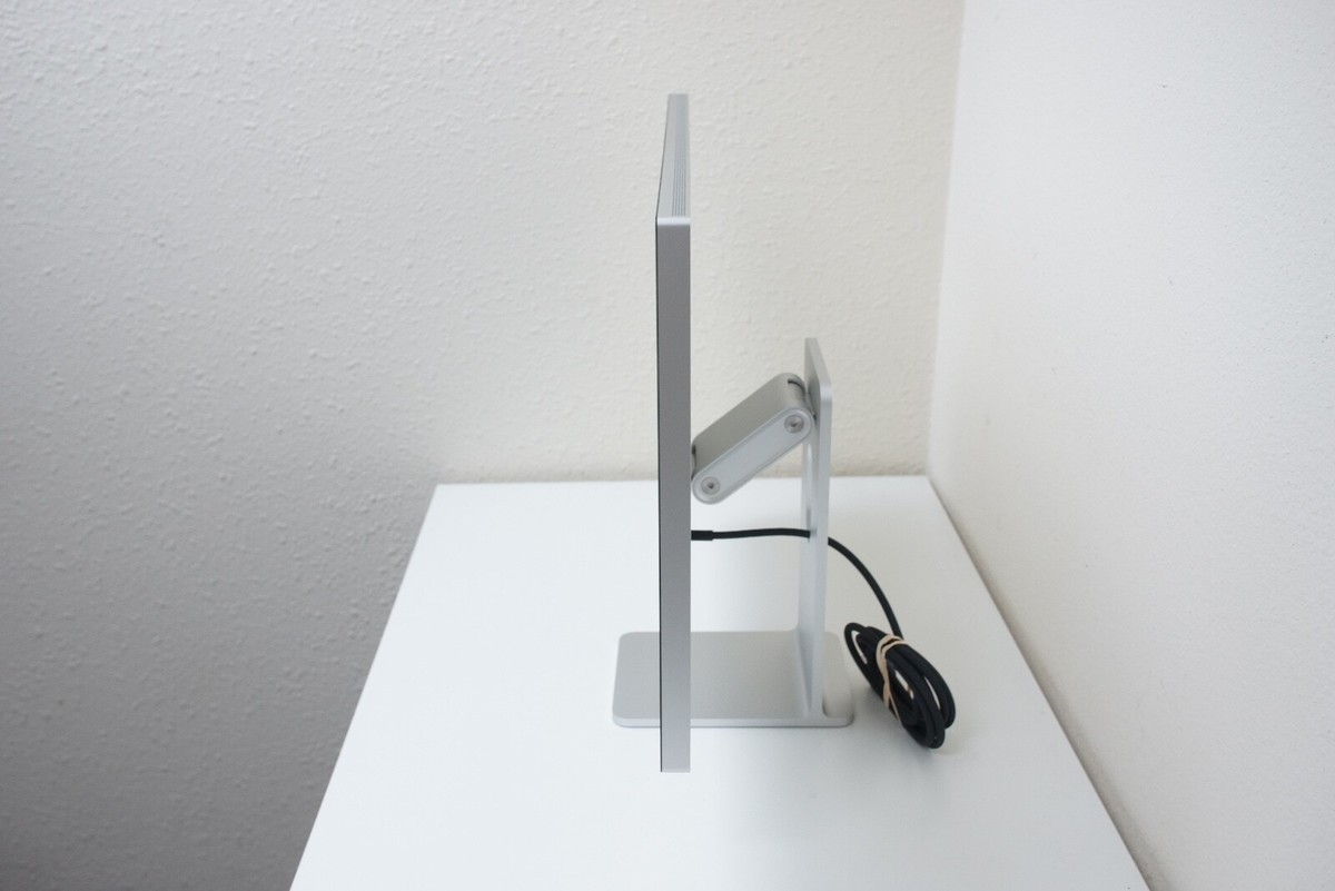 Apple Studio Display 27