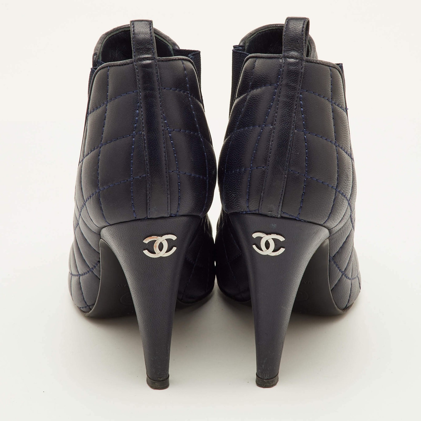 Chanel CC Size 35.5 Navy BlueBlack Quilted Leather Ankle Length Boots thumbnail 5