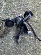 Soporte de montaje de alternador Range Rover Land Rover Velar, GX63-10239-AA