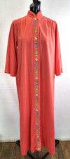 VTG JC Penny's Misses Velour Robe Corral Color w/Embroidered Florals Size M