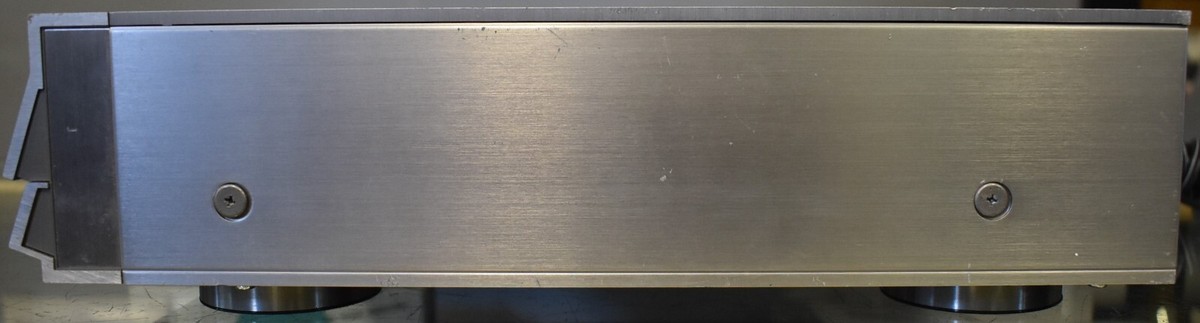 Yamaha Natural Sound Digital Sound Field Processor DSP-3000 Yamaha Natural Sound Digital Sound Field Processor DSP-3000