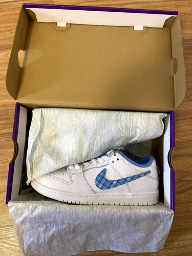 Nike SB Dunk Low Pro White US Men 8.5 EU 42 - Picture 2 of 6