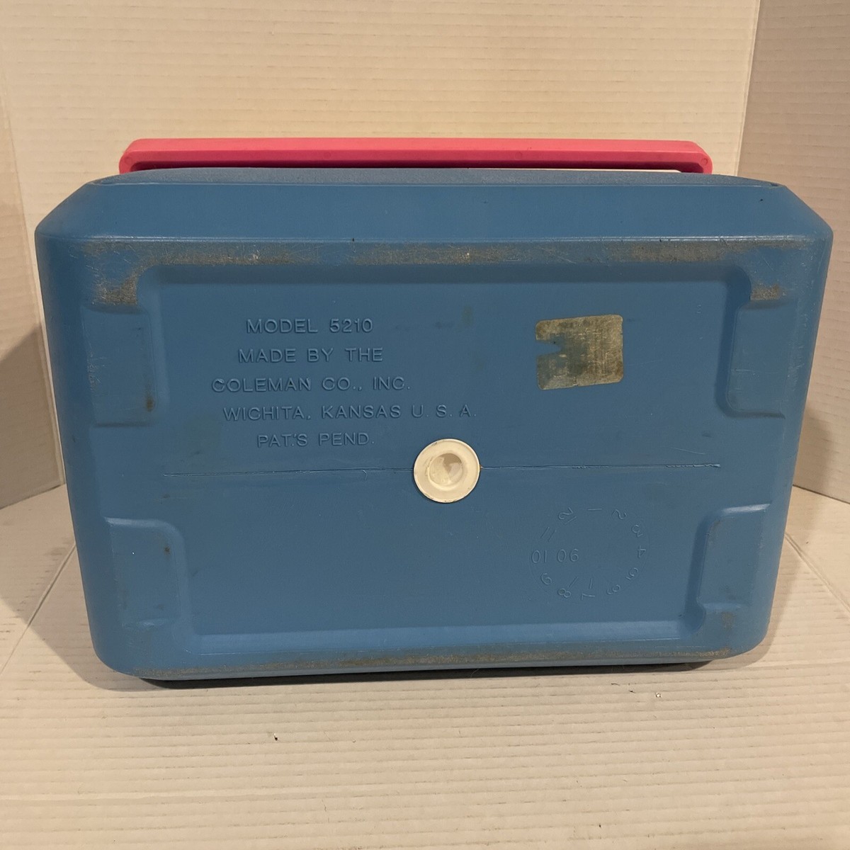VTG 1980's Coleman Sunlites Yellow & Blue Plastic Cooler Model