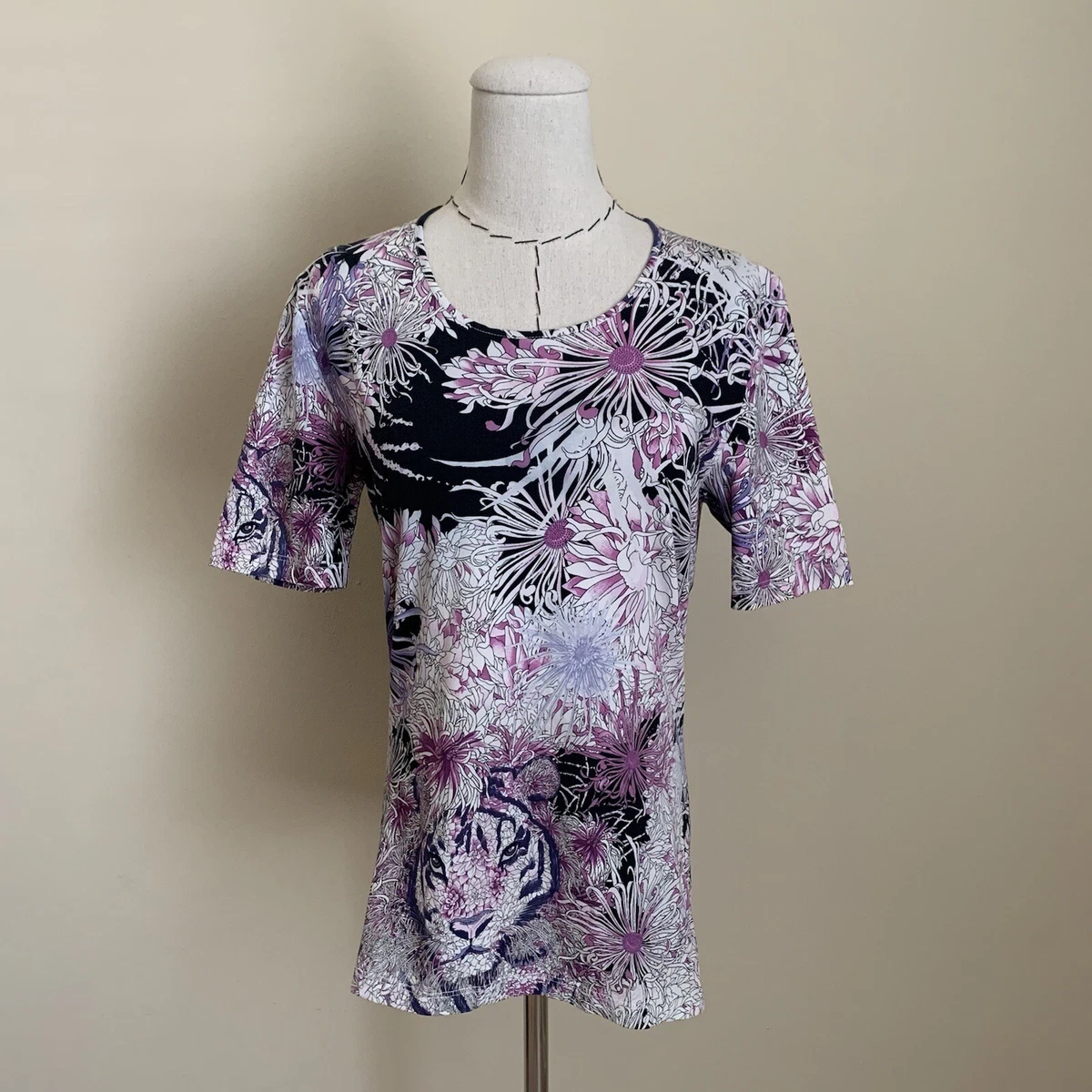 Vintage Salvatore Ferragamo Womens T-Shirt Top Blouse Tiger Logo Print