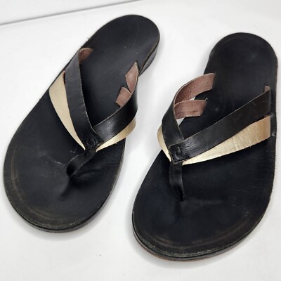 Olukai size 11 Black Leather Flip Flop Sandals Amazon.com | OLUKAI Ho main image 2