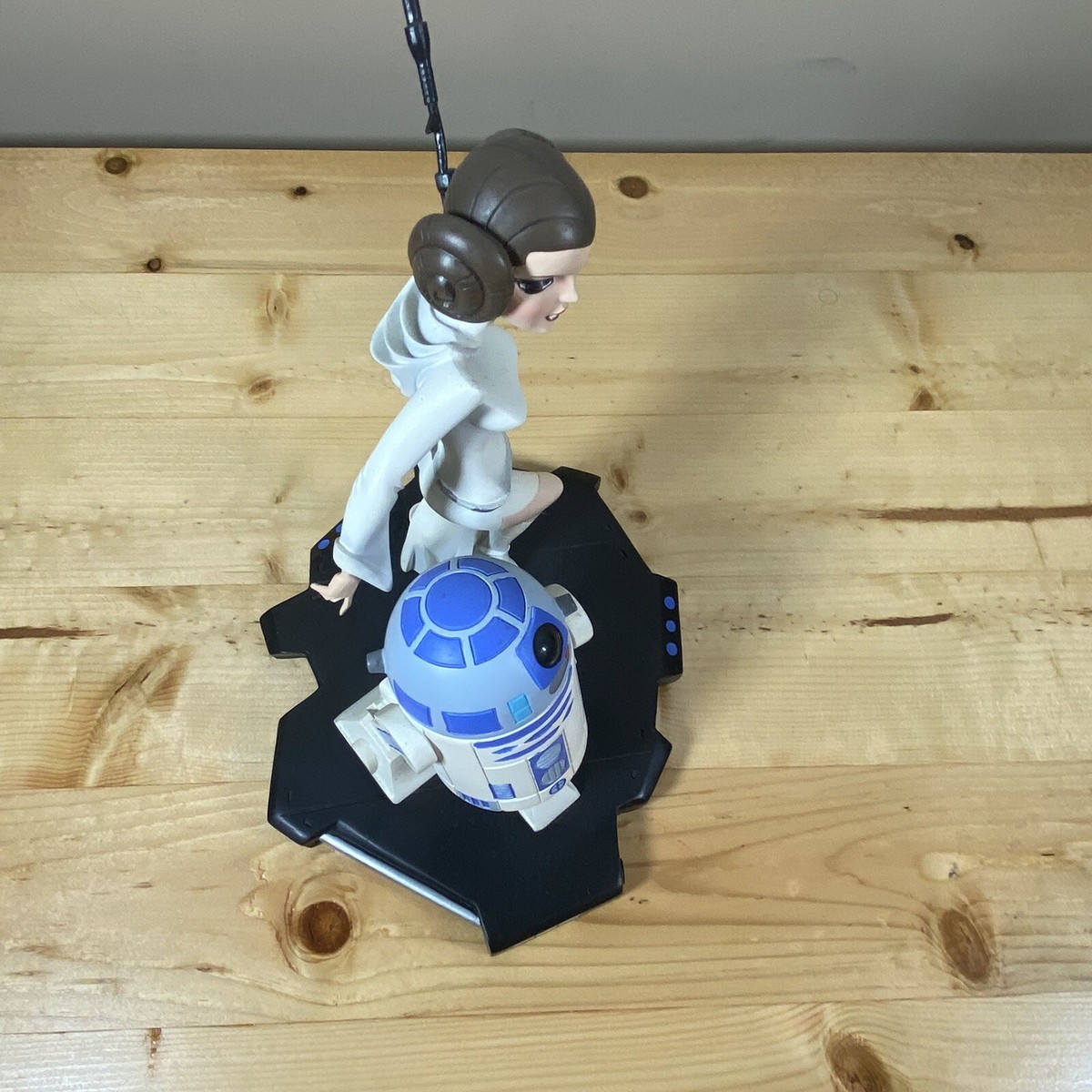 Starwars Gentle Giant 12インチ Leia レイア姫 Starwars Gentle Giant 12インチ Leia レイア姫 Gentle Giant