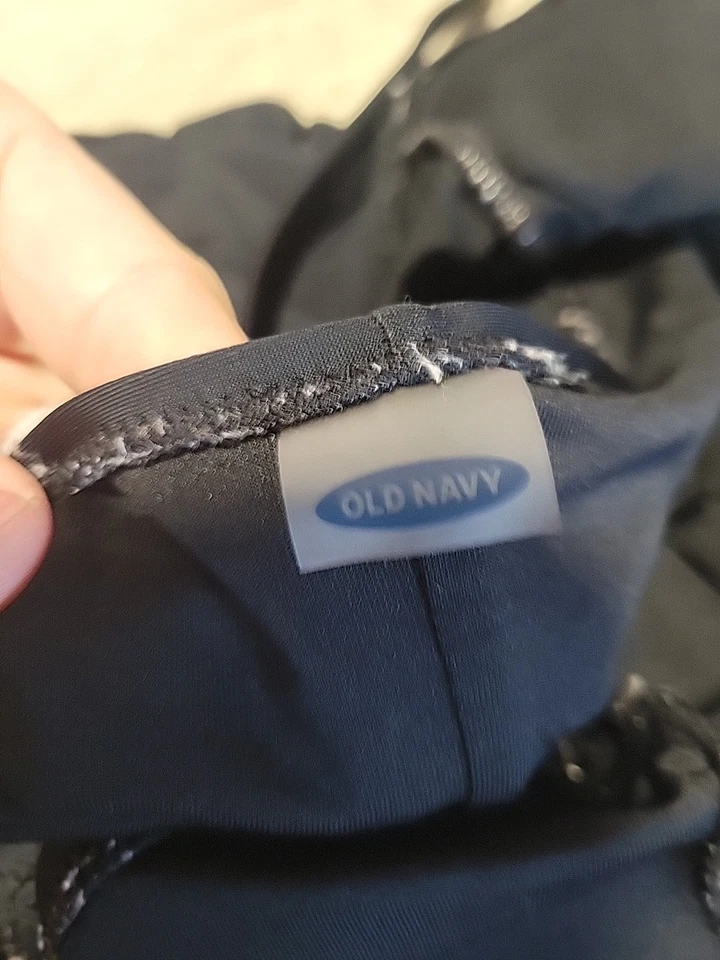 Old Navy Women's Maternity One Piece Swimsuit, Black, Cross Front, Size Large - Image 4 of 4