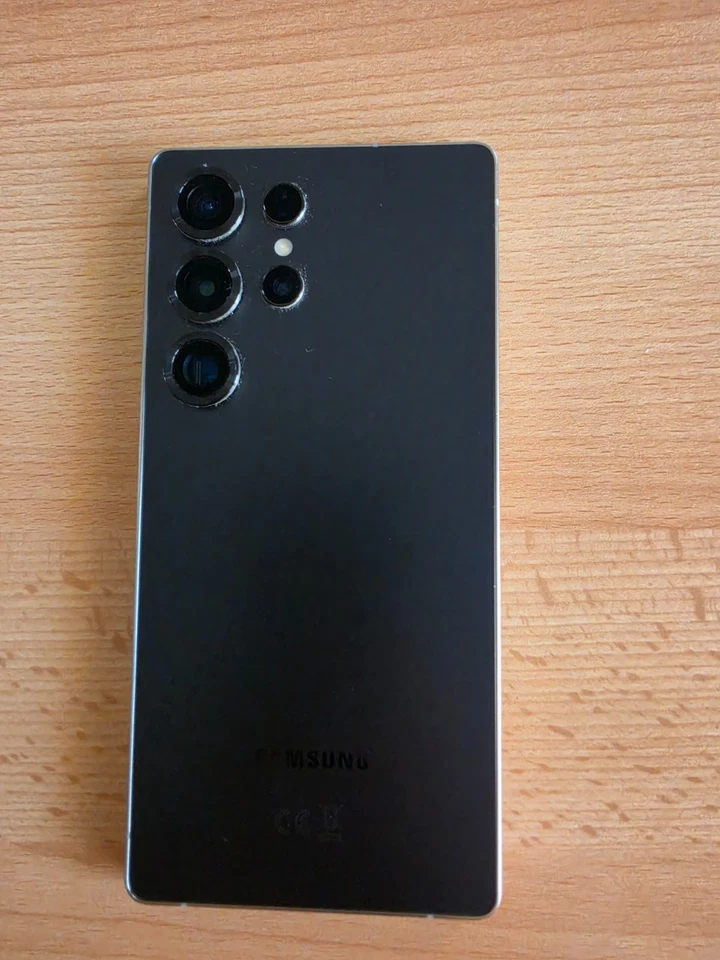 Samsung Galaxy S25 Ultra · 1TB, foto 4 di 5