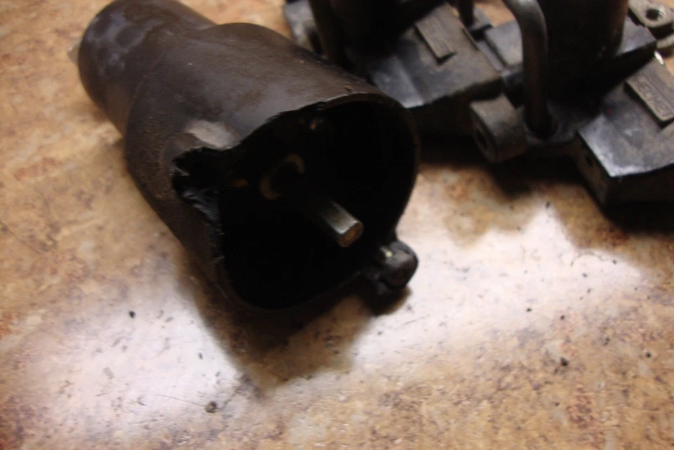 Yamaha Venture XVZ1200 XVZ 1200 XVZ1200D 1985 interruptor de encendido casco llave de bloqueo 85 Foto 2 de 2