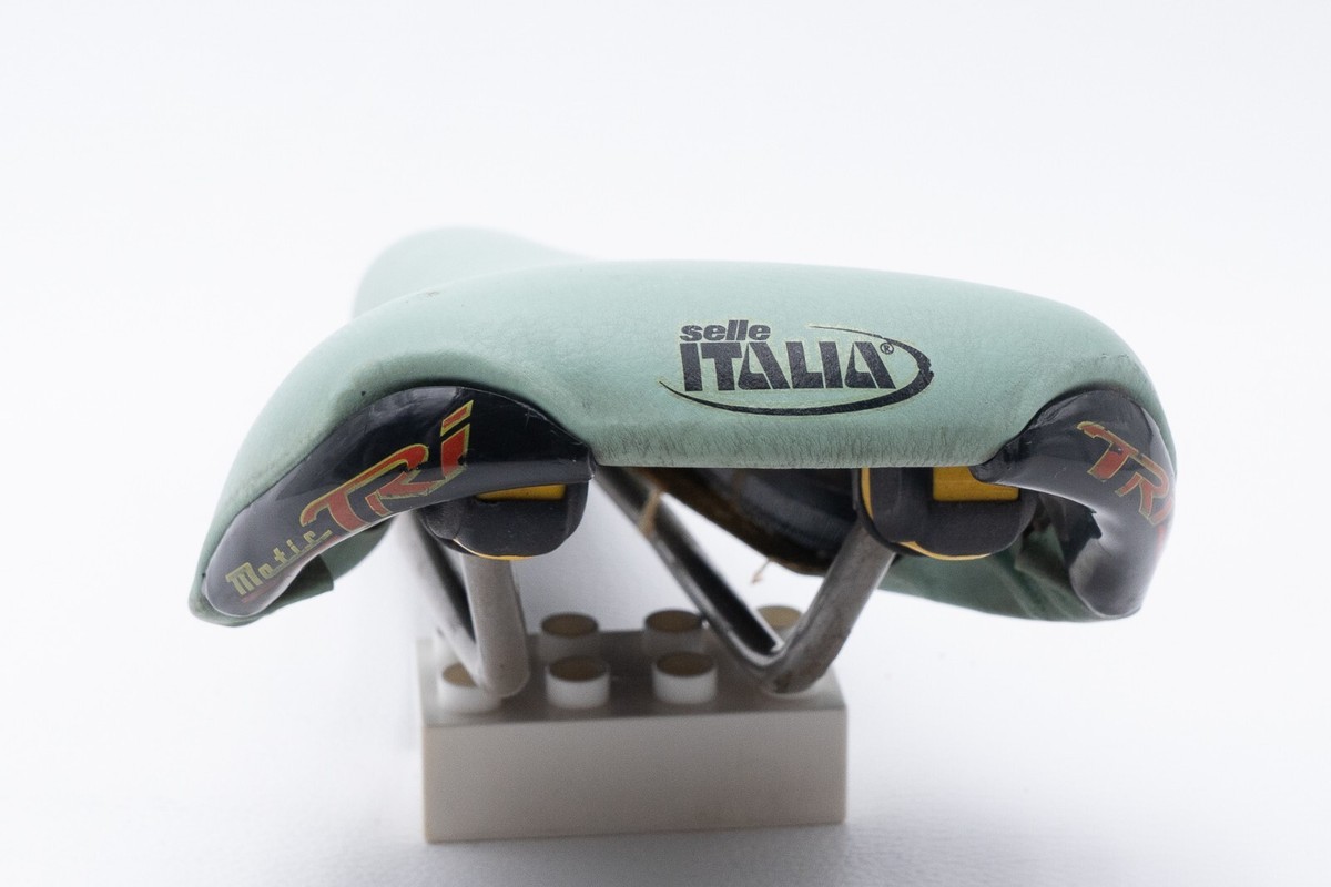 Pièces détachées YAMAHA 600 TT 600 E ITALIE 1996