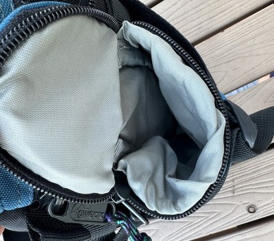 新品未使用　FOREO LUNA 3 ブルー　ケース破損 Lowepro Off Trail Camera Bag Fanny Waist Pack blue Padded 2 Lens