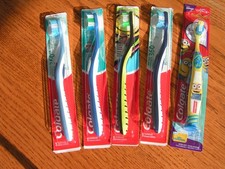 Colgate Toothbrushes 4 Adult  1 Child Toothbrush - Manual Type NEW