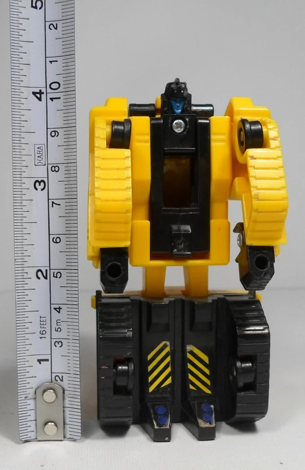 HASBRO VTG 1992 TRANSFORMERS G1 EUROPEAN RESCUE FORCE DRILL TANK ROBOT LIOKAISER - Image 3 of 4