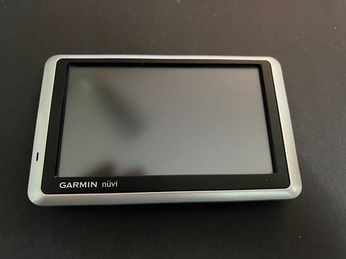 Garmin GPS Nuvi 1300LM Navigator Lifetime Maps Edition - Picture 4 of 9