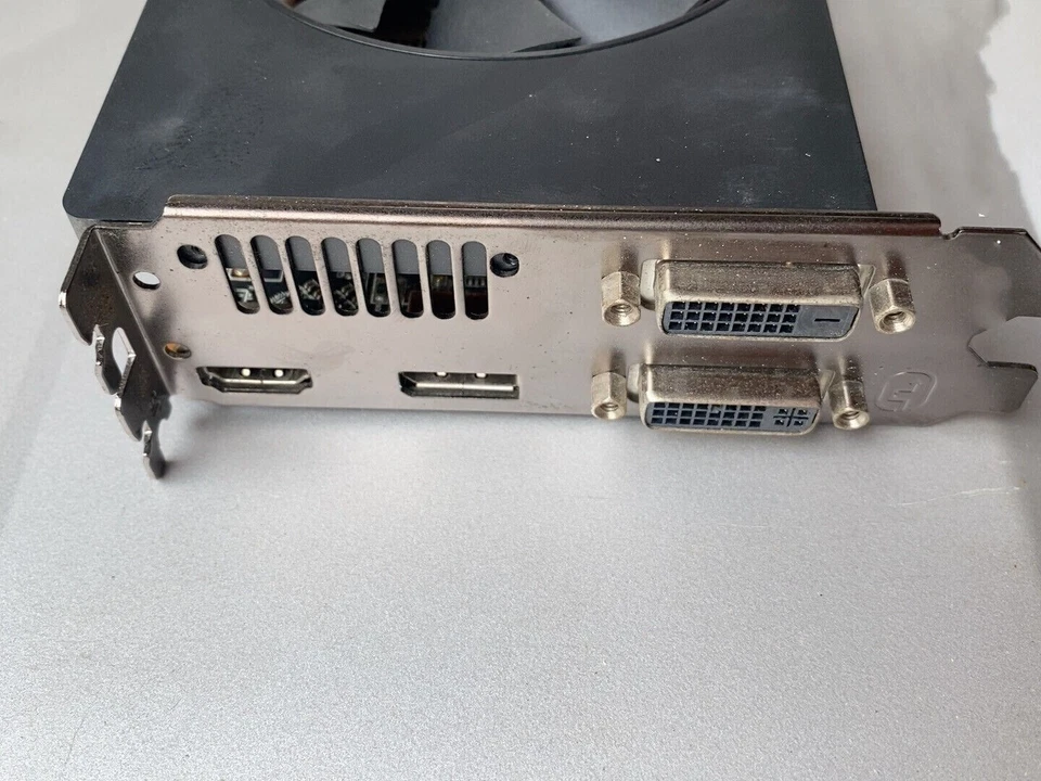 XFX AMD Radeon R7 360 2GB GDDR5 PCI-E Graphics Video Card DP DVI HDMI - Image 4 of 4