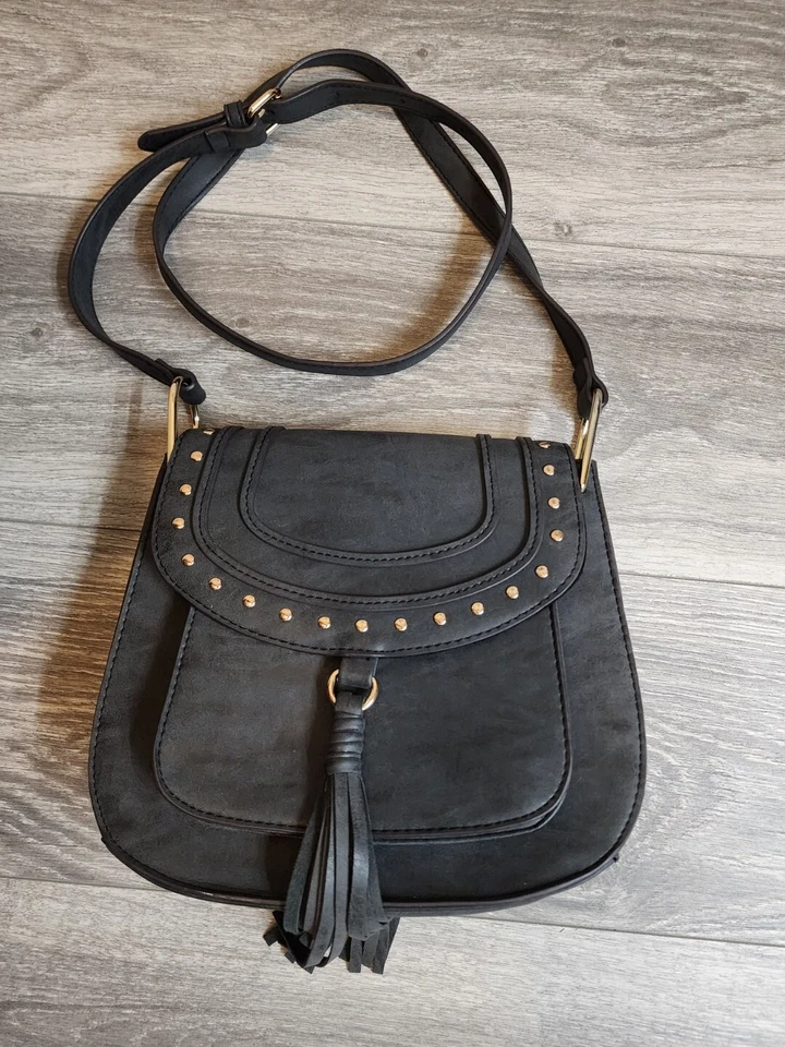 Bolso Bandolera FRANCO SARTO Rex Gris Carbón Borla Flecos Tachonado Foto 3 de 4