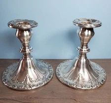 VTG Pair of Gorham CHANTILLY Silver Plated EP Candlesticks Candleholders YC3004