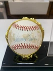 Johnny Bench Autographed Baseball Cincinnati Reds. No COA.