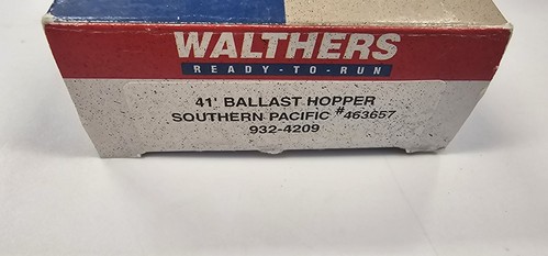 HO WALTHERS 932-4209 41' BALLAST HOPPER SOUTHERN PACIFIC SP # 463657 - Picture 7 of 7