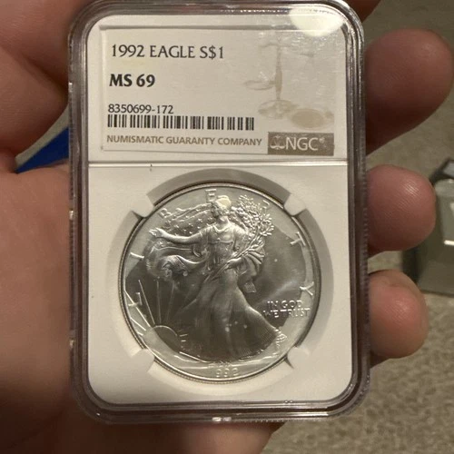 1992 American Silver Eagle 1 oz NGC MS69 Milking