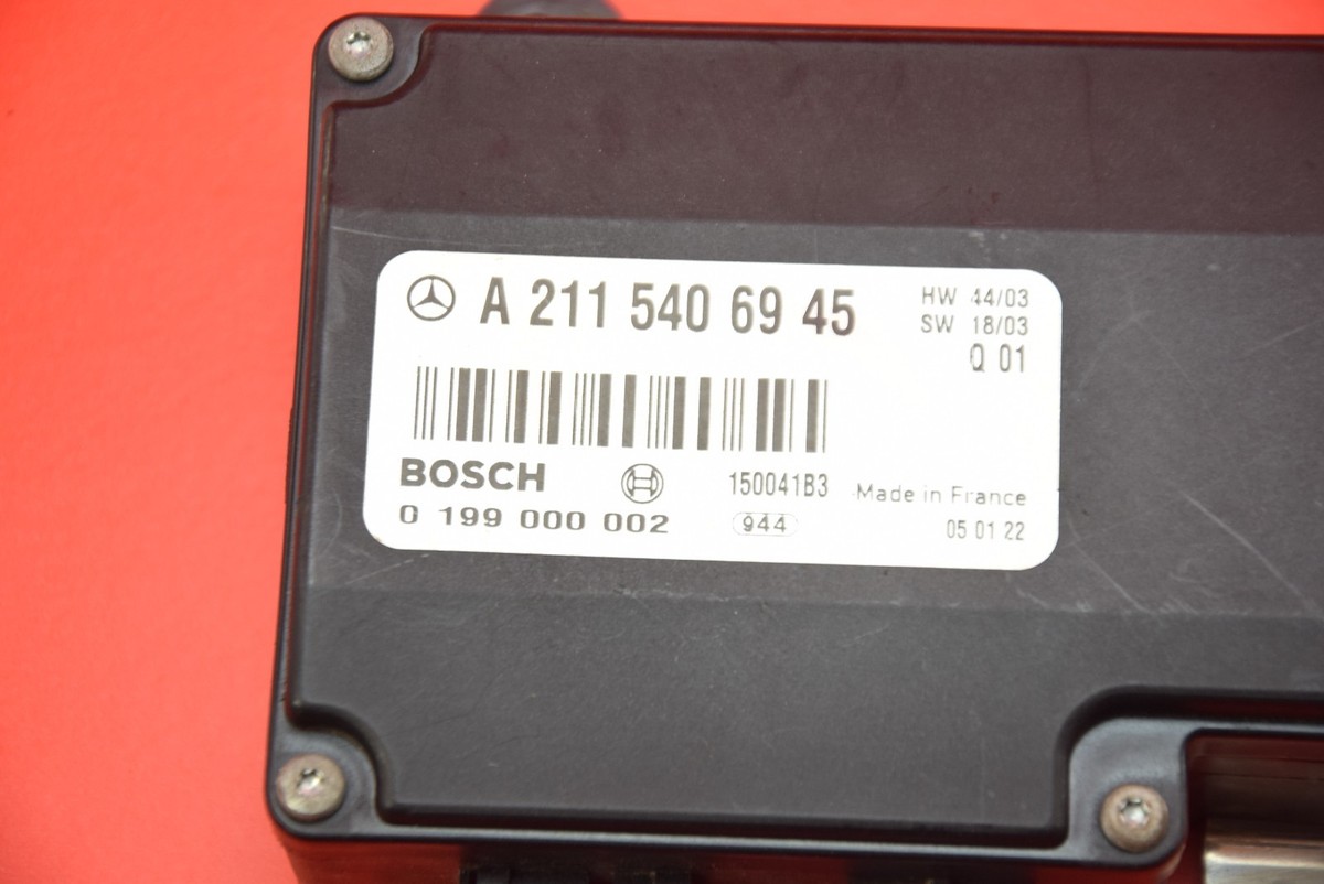 Y#18A Mercedes-BenzW211 E-Class E320 E350 E500 BATTERY CONTROL