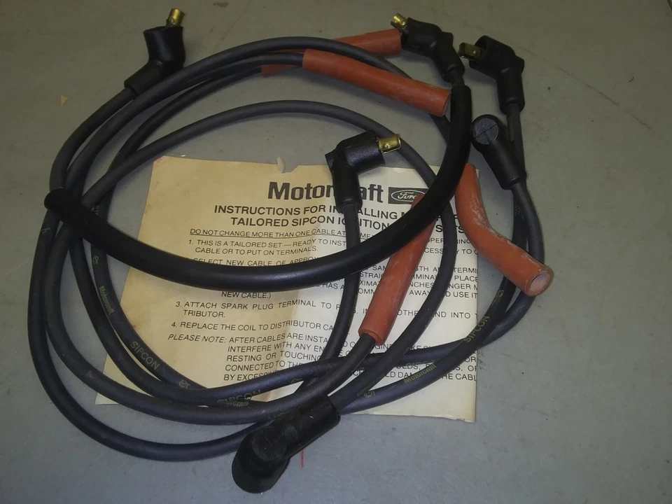 Juego de cables de bujías de 4 cilindros Ford/Mercury Bobcat, Capri, Pinto, Mustang ll 1975-1976 Foto 2 de 2