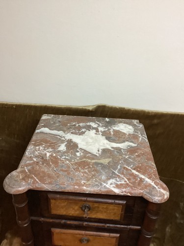 VICTORIAN BEDSIDE CABINET MARBLE ON TOP. RESTORED. 4 DRAWERS. HEIGHT 35 INCHES - Picture 6 of 17