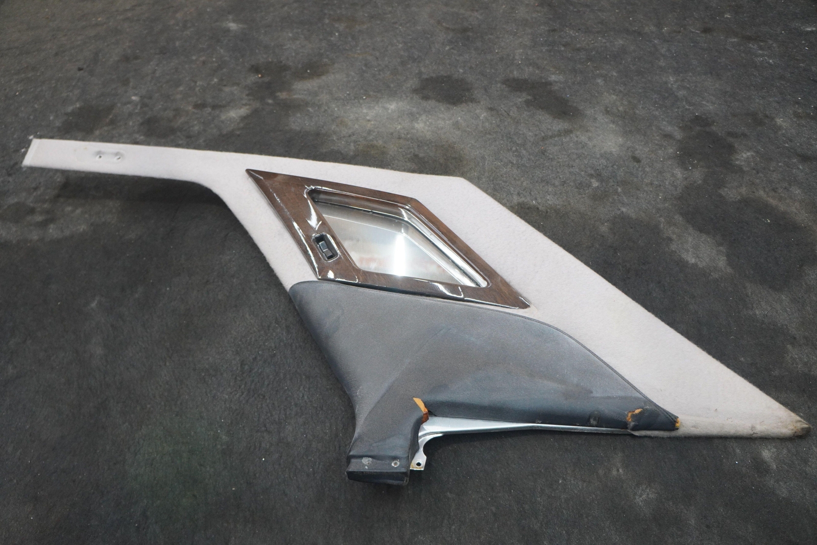 Rear Right Interior Quarter Mirror Trim Panel OEM Bentley Mulsanne 1988