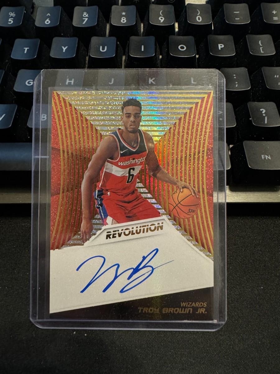 Stephen Curry 】2018-19 Panini Revolution Signatures Auto