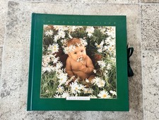 1997 Anne Geddes Baby Daisy Photograph Album Green Hardcover Keepsake Photo Book