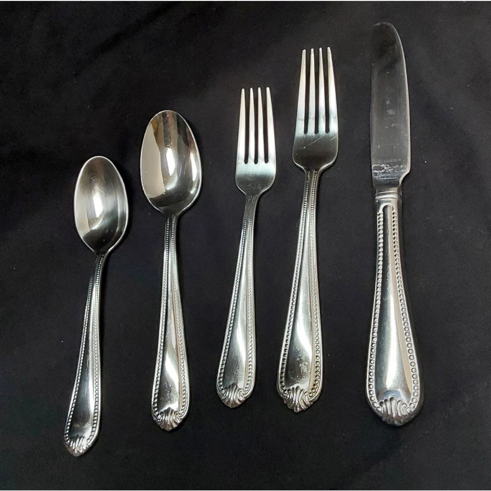 Lenox Silverware Service for 4 total of 20 pieces "Bead" pattern Lenox 1810  - Image 3 of 4