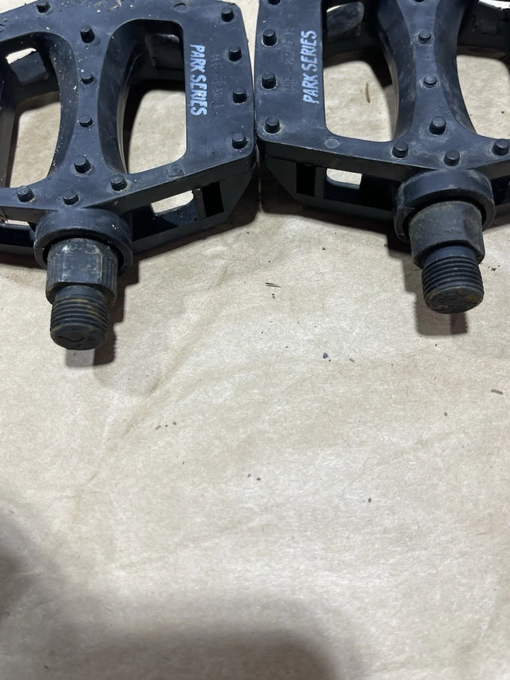 Pedales de bicicleta Tony Hawk Park Series de policarbonato negro plataforma BMX 9/16" Foto 4 de 4