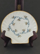 Limoges France Small Shell Floral Ribbon Decorated Trinket Dish Plate 5 in