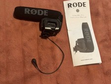     MINT R DE VideoMic Pro On Camera Shotgun Microphone Run  Gun Style