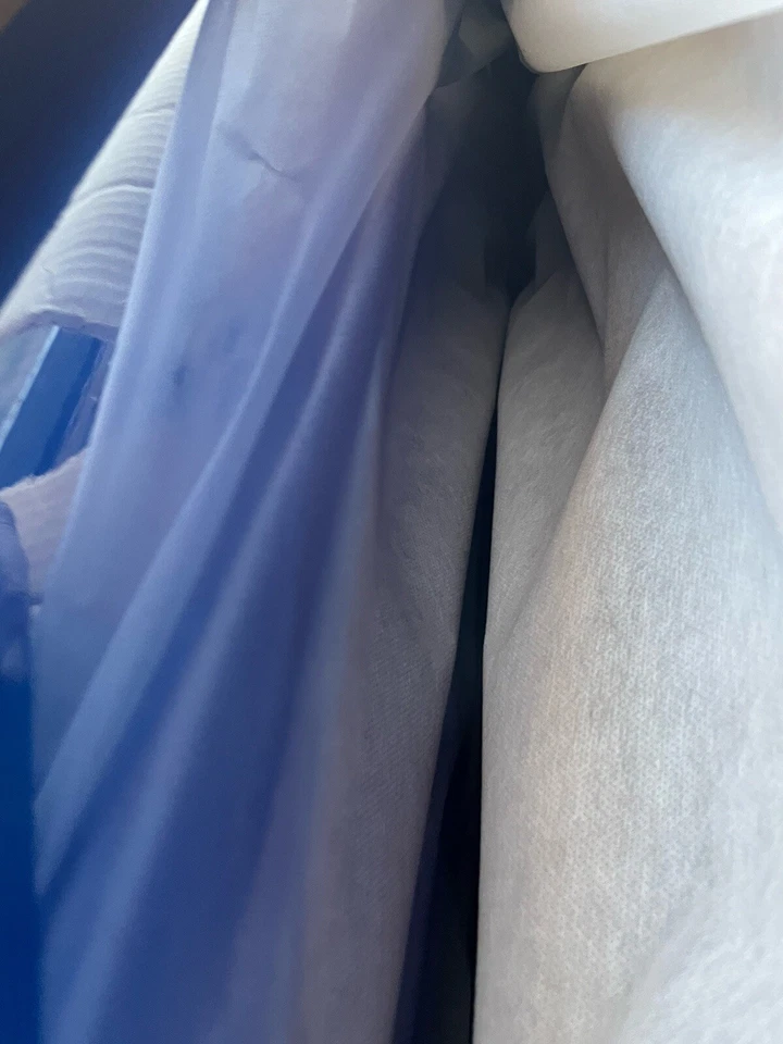 CAMA UNDERCOVER Elite LX TRUCK BED COVER DODGE RAM 1500 6’ 4” Blue Streak - Imagem 2 de 4