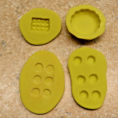 Dollhouse Miniatures Silicone Cookie and Pie or Jello Molds