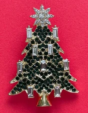 VINTAGE CHRISTMAS TREE PIN BROOCH GREEN RHINESTONES CANDLE GOLD HARD TO FIND 80s