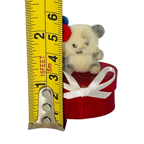 Oso de peluche panda difuso flocado de colección con globos caja de pastillas baratija roja pequeña 2" - Imagen 4 de 4