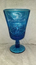 Vintage Fenton Blue Glass Whisk Broom Vase Daisy And Button Flowers