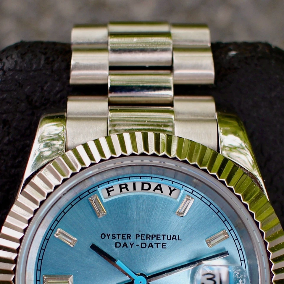 Seikmod Ice Blue Dual Calendar | NH36 Aut | Sapphire | Fluted 316L - Image 2 of 2