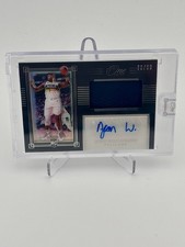 2019-20 Zion Williamson Rookie Patch Auto! Panini One & One Holo /99 #PRJA-ZWL