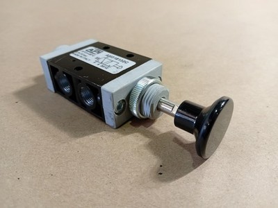 SURPLUS NEW SANDVIK 55028556 Directional Valve AM318132C   Parts & Components
