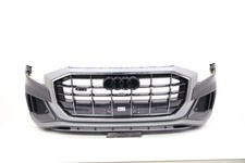 AUDI Q8 STOSSSTANGE VORNE 4 PDC