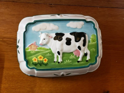 Vtg. Ceramic Jello Mold Cow & Farm Design Embossed Wall Hanging